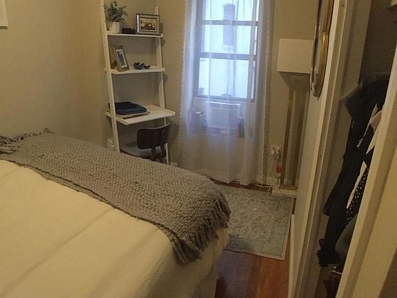 2nd image of 128 Thompson St #216