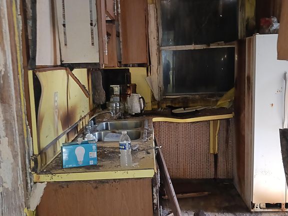 5th image of 2701 W Philadelphia St