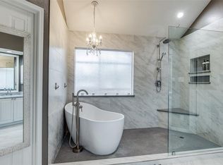 127 E Sundance Cir, Spring, TX 77382