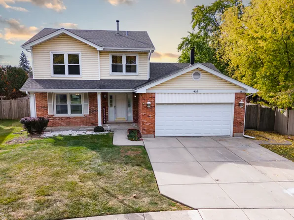 822 Galleon Ln, Elk Grove Village, IL 60007