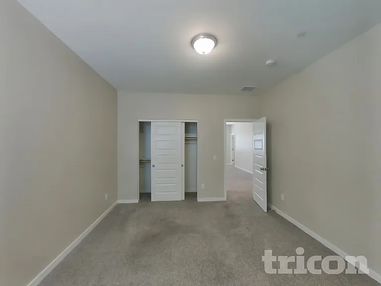 4537 E Granada St — Photo 10