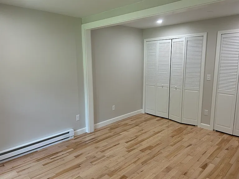 20 Breeze Dr — Photo 22
