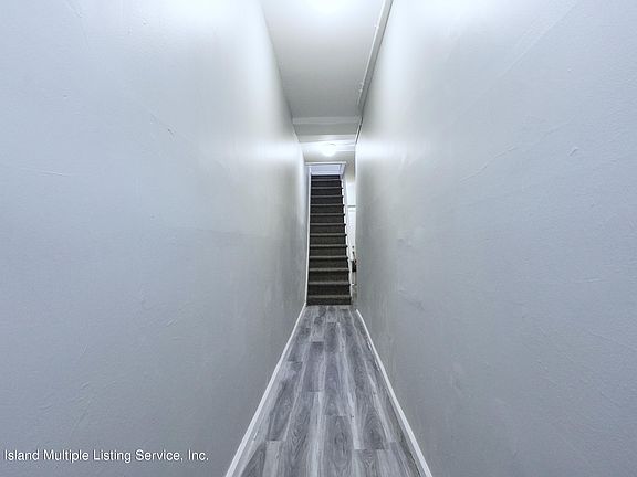 3rd image of 123 Saint Marys Ave