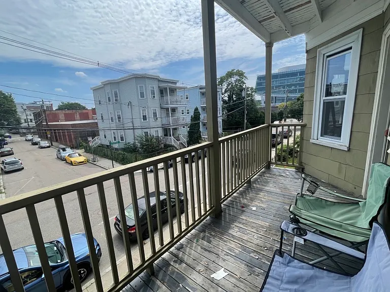 24 Litchfield St #1 — Photo 7