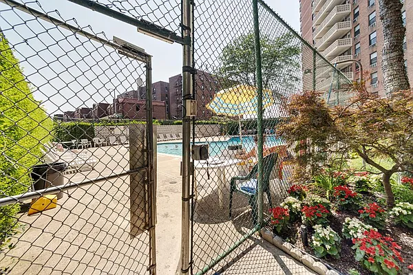 Sold by City Wide Brokerage | media 49