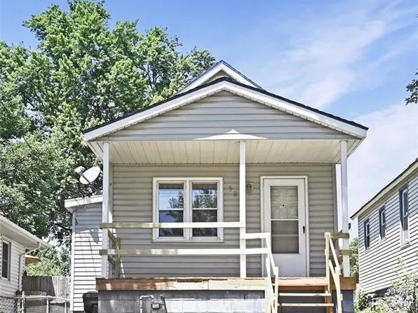 520 Buttinger St, Leavenworth, KS 66048