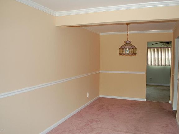 4th image of 16 Jeffery Ln