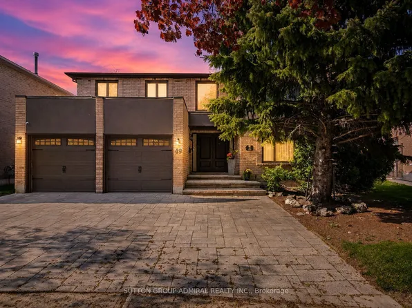 49 Miriam Cres, Richmond Hill, ON L4B 2P8