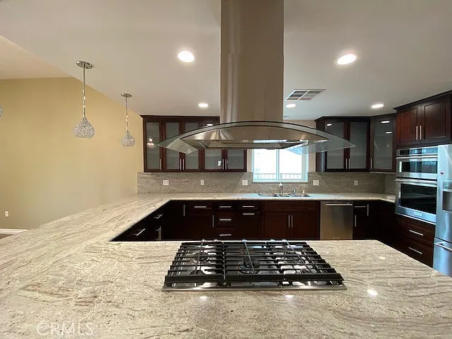 6657 Enfield Ave — Photo 14