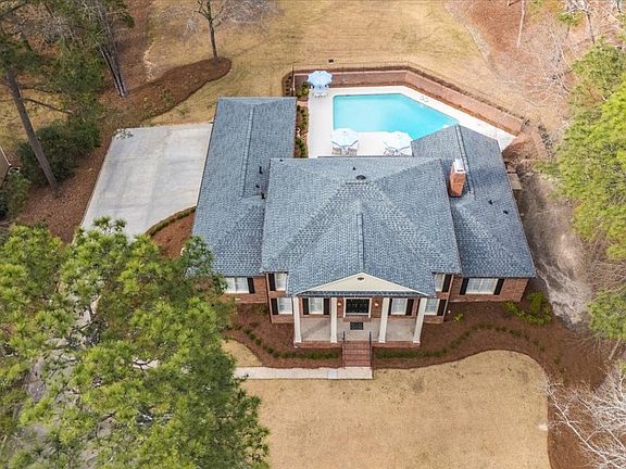 3rd image of 4697 Brae Burn Ln