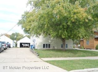 1012 Tyler Ave #A, Oshkosh, WI 54902