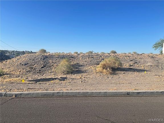 3rd image of 1740 Arena Drive