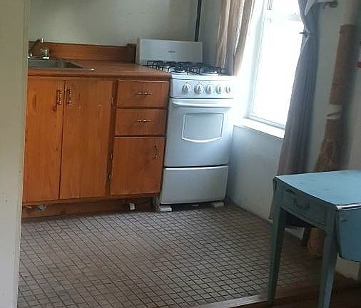 4th image of 871 Park Ave