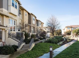215 Satuma Dr, Redwood City, CA 94065