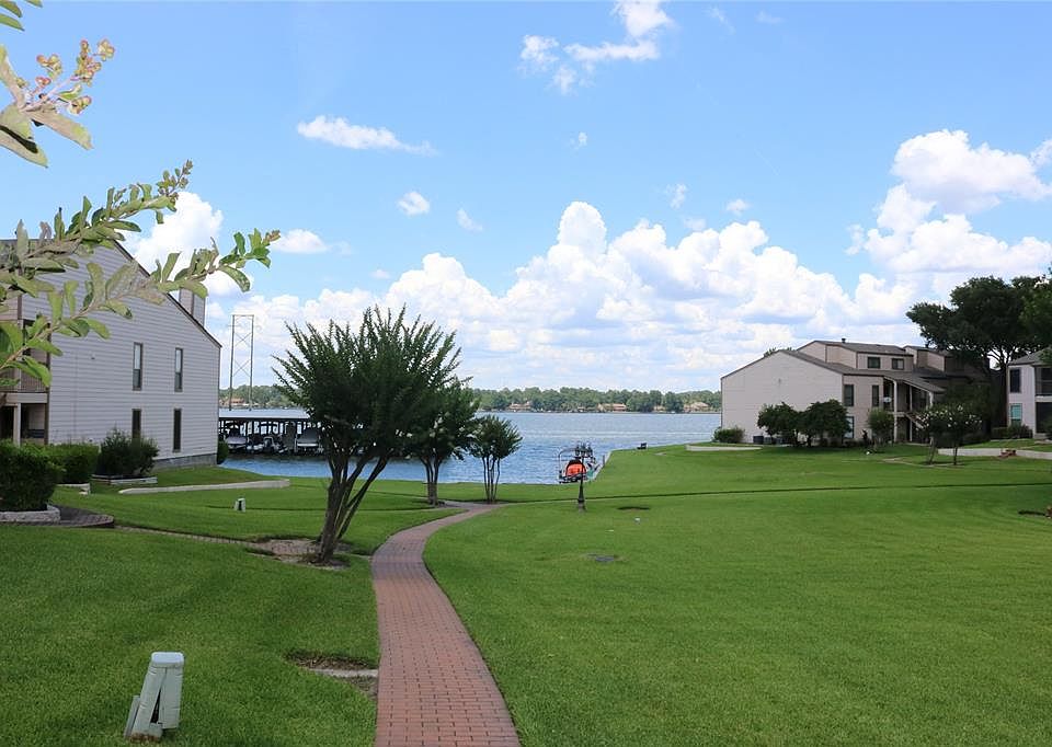 1st image of 104C Lakeview Dr