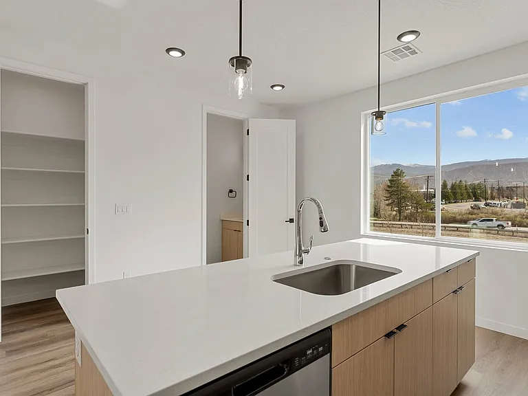 Coal Creek Townhomes — Photo 13