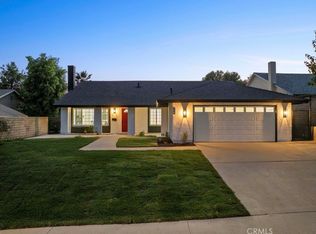 29671 Grandifloras Rd, Santa Clarita, CA 91387
