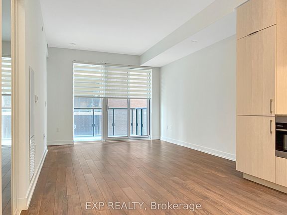 3rd image of 158 Front St E #407