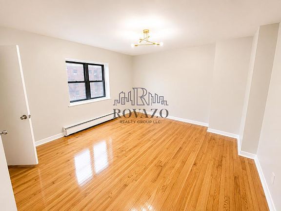 3rd image of 361 Schley St APT B4