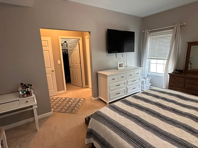 27 Sussex Ave #2 — Photo 24