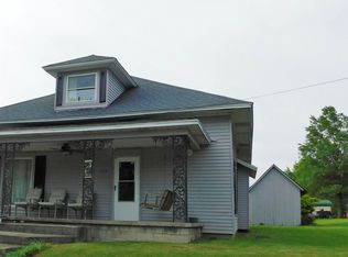 470 W Oak St, Campbellsburg, IN 47108