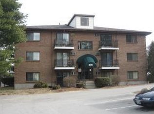 136 Mammoth Rd APT 19, Hooksett, NH 03106