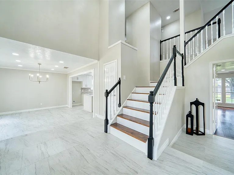 619 Green Belt Dr — Photo 4
