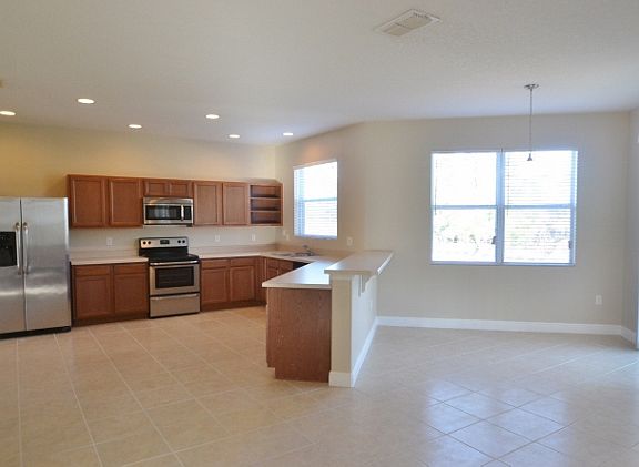 4th image of 3210 Saint Croix Ln