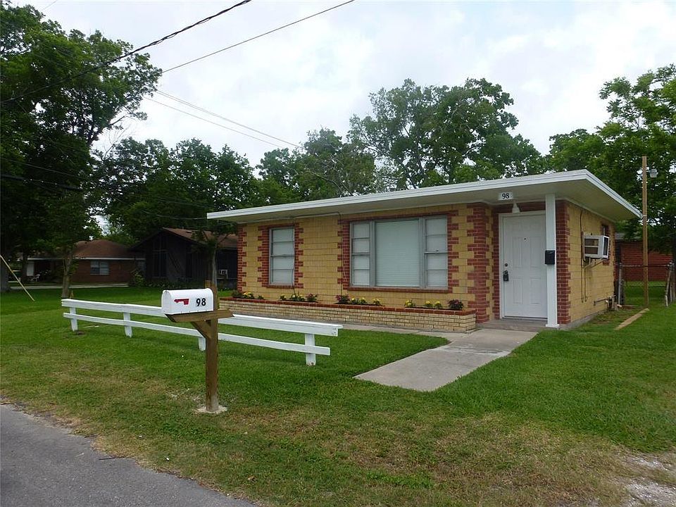 1st image of 98 Cabaniss Ave