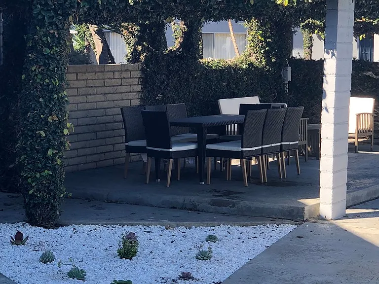 Villa Platinum Apartments — Photo 37