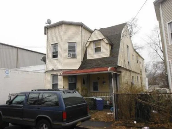 87 Maryland Pl, Orange, NJ 07050