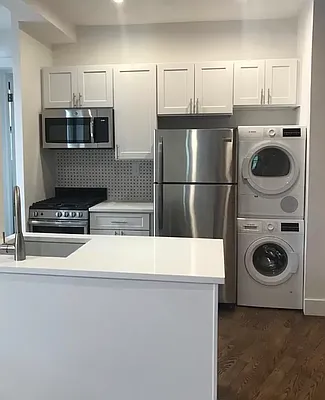 Rented by REAL New York | media 2