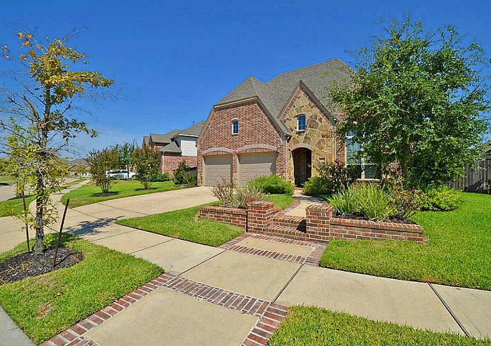 1st image of 19010 Cove Forest Ln