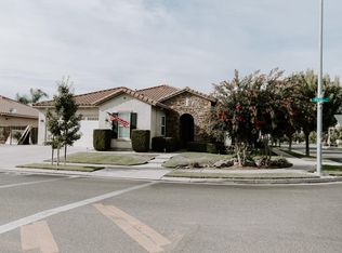 446 1st St, Escalon, CA 95320