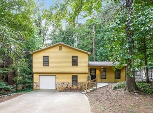 2439 Hewatt Rd, Snellville, GA 30039