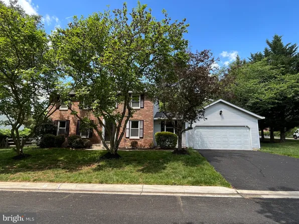 14448 Kings Grant St, Gaithersburg, MD 20878