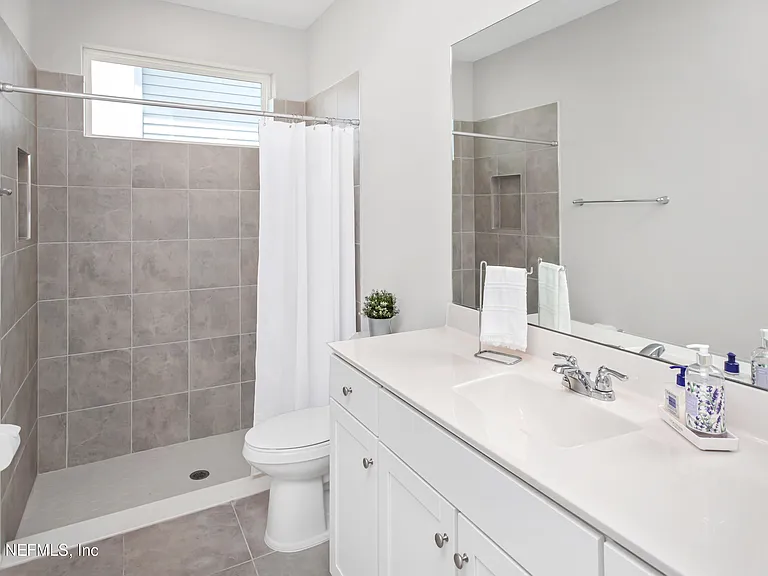 179 Horsetail Ct — Photo 55