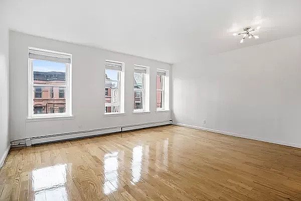 1st image of 4 W 121st St APT 7