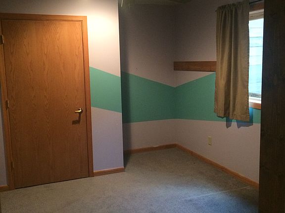 Basement bedroom