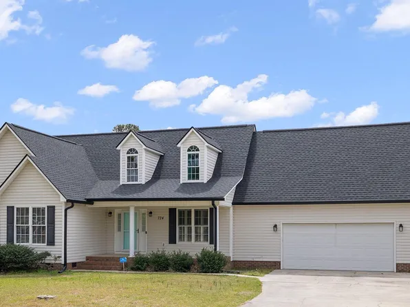724 Iris Bryant Rd, Dunn, NC 28334