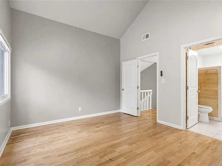 9485 Martin Rd — Photo 19