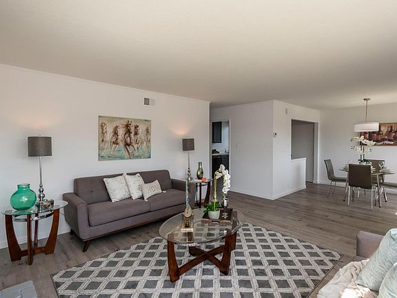 4th image of 114 Manzanita Ave