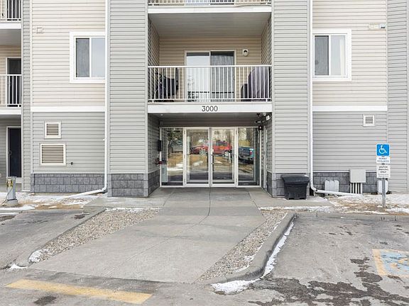2nd image of 1620 NW 70th St SE #3111