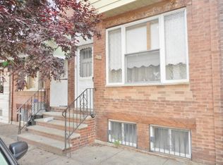 2623 S Alder St, Philadelphia, PA 19148