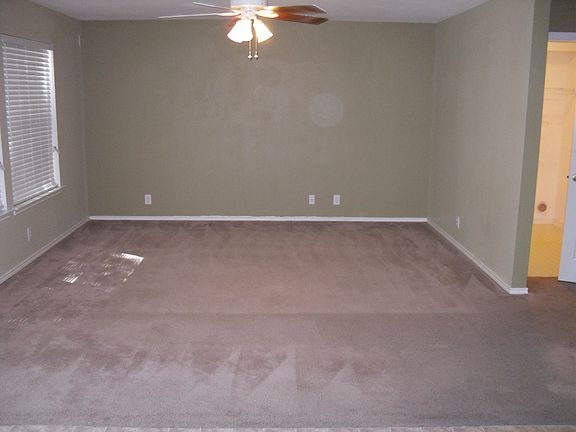 5th image of 5003 Wood Glen Dr