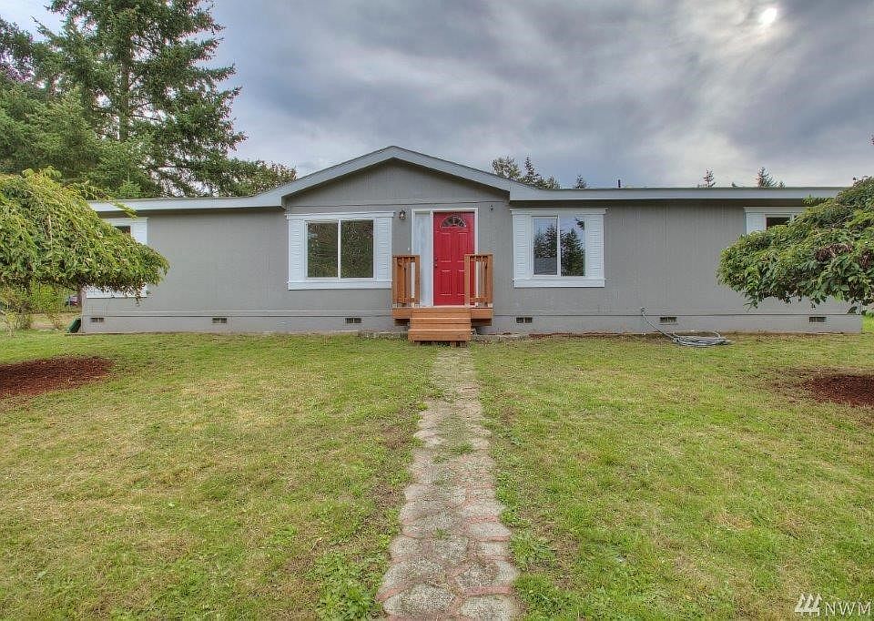 1st image of 15657 84th Ave E