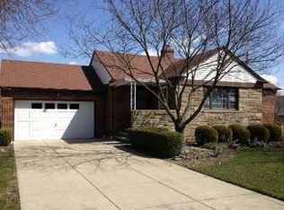 4643 W 221st St, Fairview Park, OH 44126