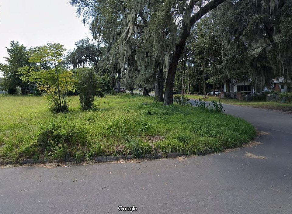1st image of 7463 Laura St N