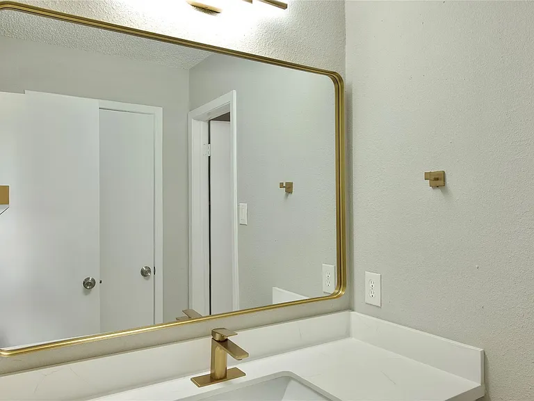 5111 Pinewilde Dr — Photo 31