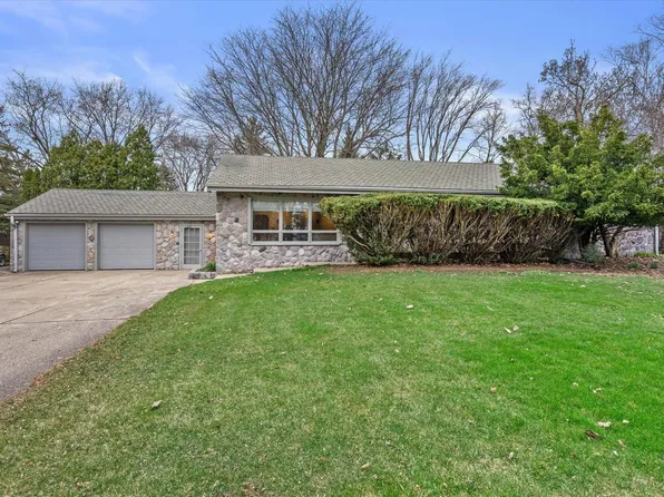 N79W12961 Fond du Lac AVENUE, Menomonee Falls, WI 53051